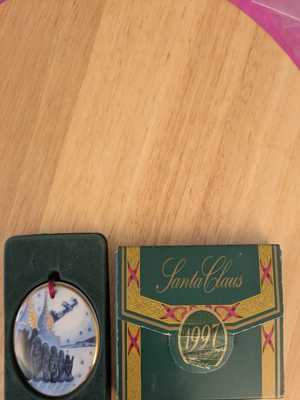 Bing And Grondahl Christmas Around The World Porcelain Christmas Ornament 1997
